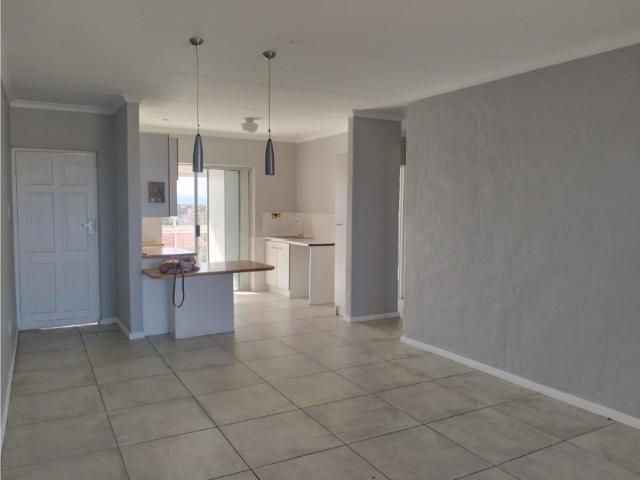 R10,000 pm 2 Bedroom Apartment To Let in Aston Bay