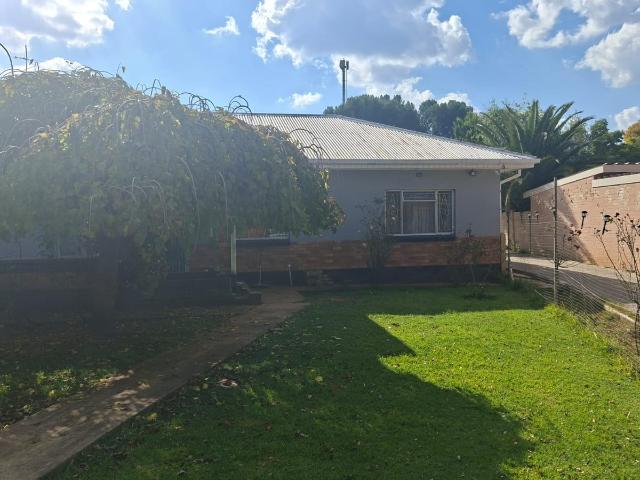 R11,150 pm 3 Bedroom House To Let in Bayswater