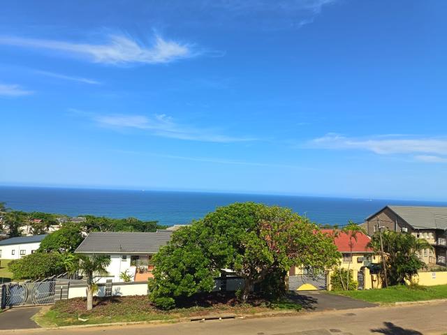 R12,000 pm 2 Bedroom Apartment To Let in La Mercy