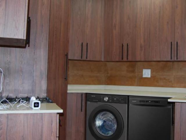 R12,500 pm 3 Bedroom Garden Cottage To Let in Magalieskruin