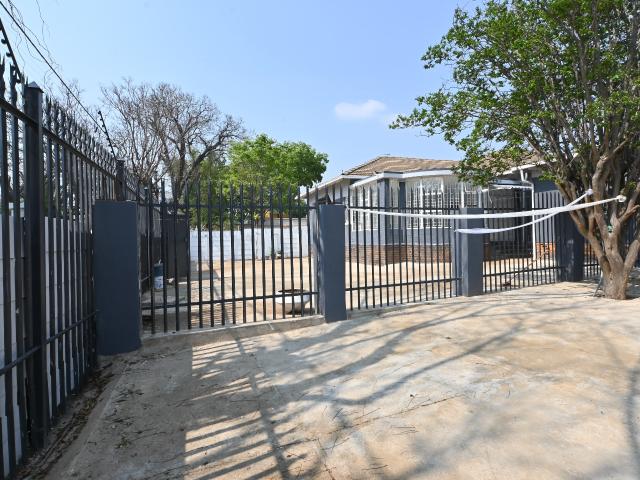 R12,500 pm 3 Bedroom House To Let in Greenside