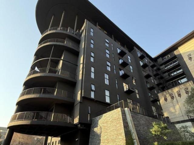 R13,500 pm 1 Bedroom Apartment To Let in Sandton Central