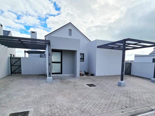 R13,500 pm 2 Bedroom House To Let in Mykonos