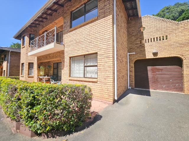 R13,500 pm 3 Bedroom Townhouse To Let in Amanzimtoti