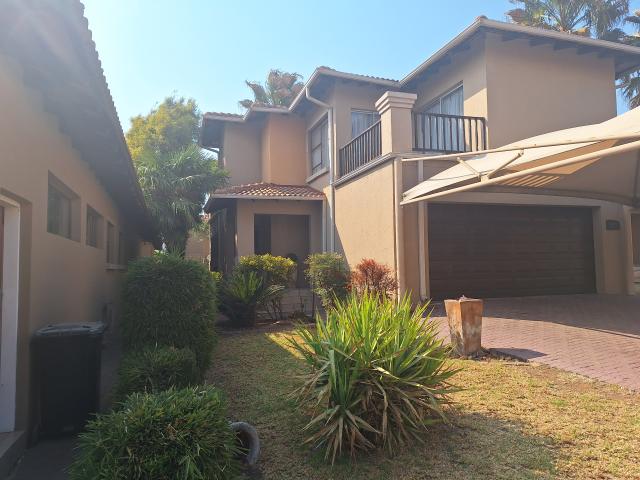 R13,750 pm 3 Bedroom Townhouse To Let in Three Rivers