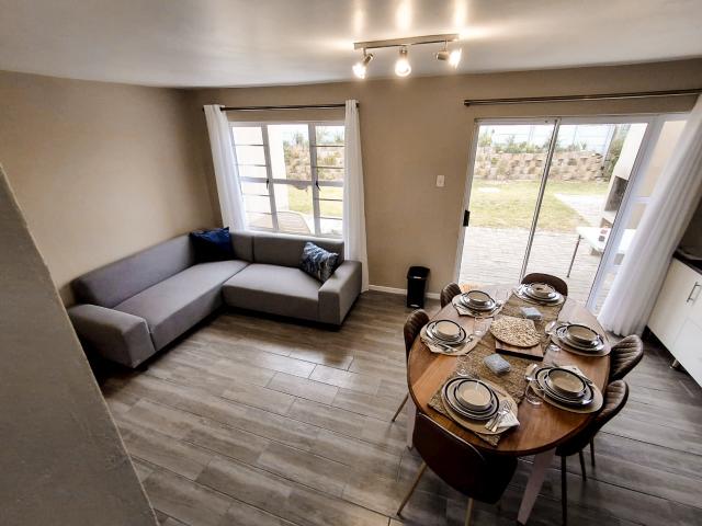 R13,800 pm 3 Bedroom Townhouse To Let in Marina Martinique