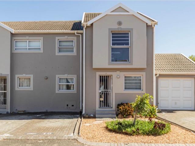R14,000 pm 2 Bedroom Apartment To Let in Goodwood Estate