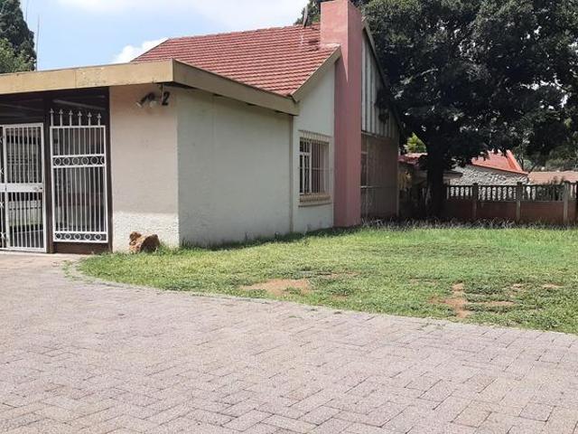 R14 000 | 4 Bedroom House For Rent in Beyers Park, Boksburg