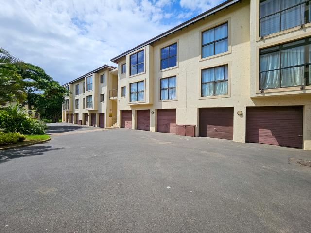 R14,500 pm 3 Bedroom Apartment To Let in Amanzimtoti