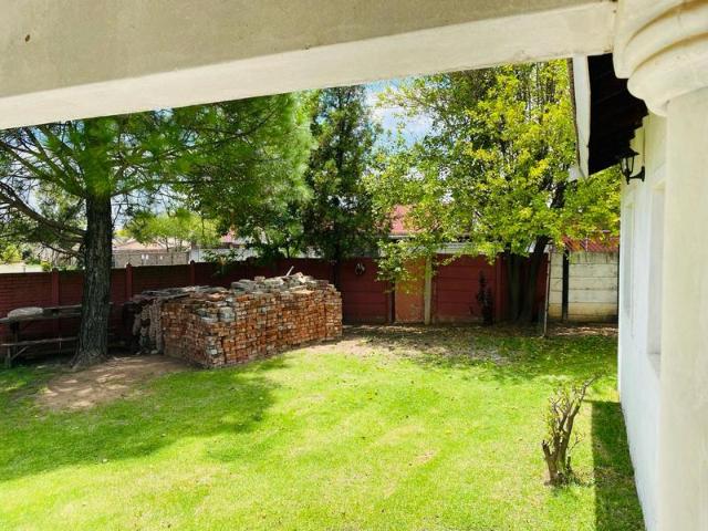 R14 500 | 4 Bedroom House For Rent in Birchleigh North, Kempton Park