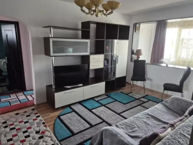 R15236: Inchiriere apartament 2 camere SD, in Podu Ros, 450