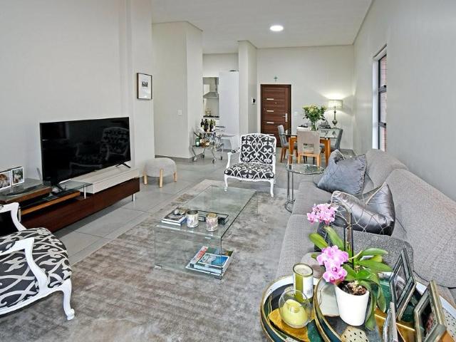 R15 000 | 2 Bedroom Apartment / Flat For Rent in Kensington, Johannesburg