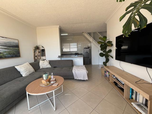 R15,500 pm 3 Bedroom Apartment To Let in New Town Centre