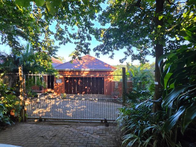 R15,660 pm 3 Bedroom House To Let in Leisure Crest