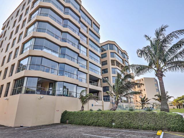 R15,950 pm 3 Bedroom Apartment To Let in Amanzimtoti