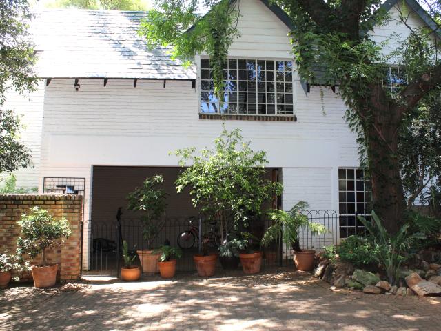 R16,000 pm 1 Bedroom Garden Cottage To Let in Parkview