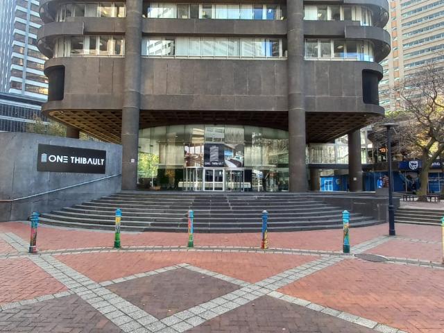 R16,500 pm 0.5 Bedroom Apartment To Let in Cape Town City Centre