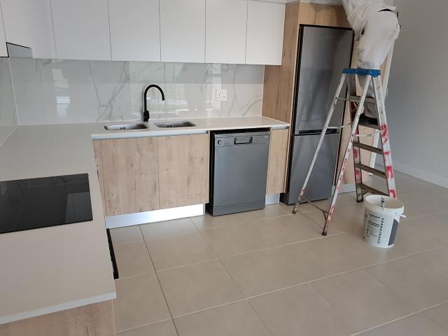 R16,500 pm 2 Bedroom Apartment To Let in Burgundy Estate