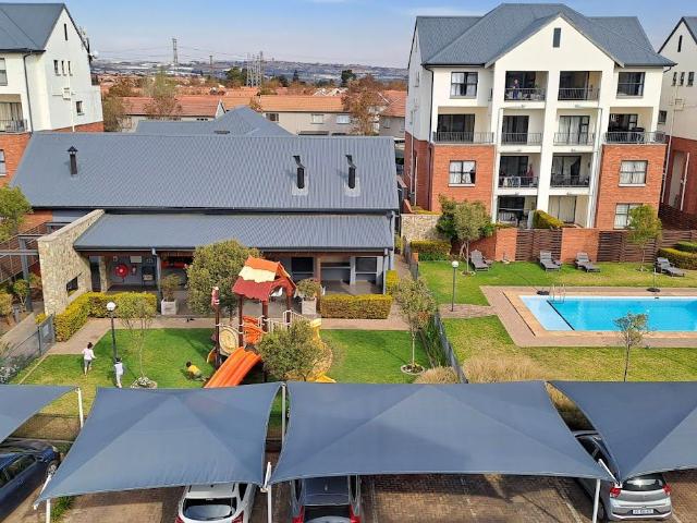 R16 500 | 3 Bedroom Apartment / Flat For Rent in Greenstone Hill, Edenvale