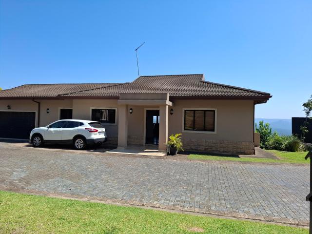R17,500 pm 3 Bedroom Townhouse To Let in Camperdown