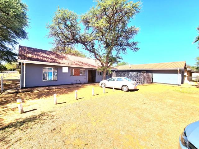 R17,500 pm 3 Bedroom Freehold To Let in Kathu