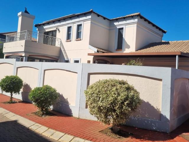 R19,800 pm 4 Bedroom Flat To Let in Montana