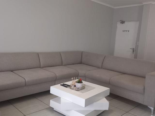 R20,000 pm 3 Bedroom Apartment To Let in Waterfall