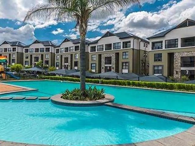 R20 000 | 3 Bedroom House For Rent in Allandale, Midrand