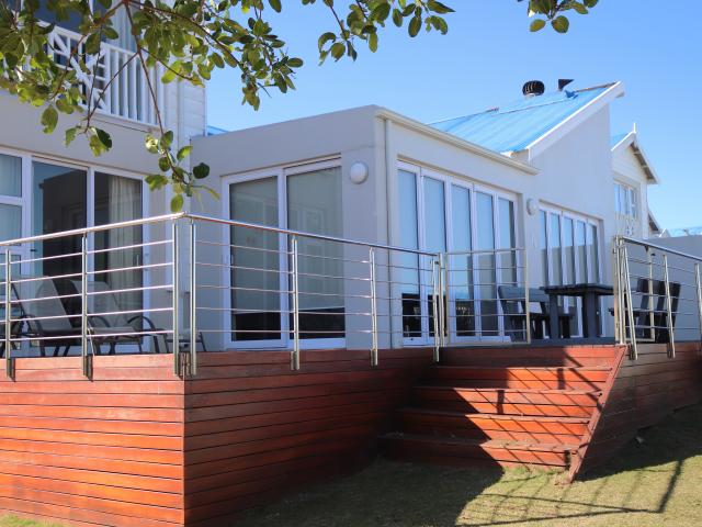 R20,500 pm 3 Bedroom House To Let in Pinnacle Point Golf Estate