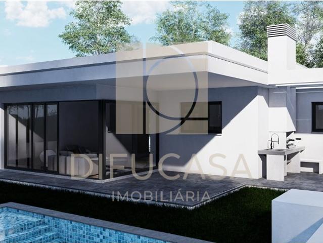 R216 Moradia isolada T3 + ANEXO 20M2 + PISCINA com acabamentos de qualidade!