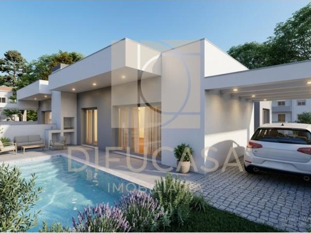 R280 Moradia T3 com Piscina