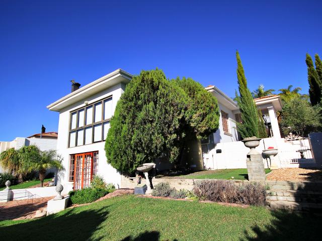R29,500 pm 3 Bedroom Freehold To Let in Nuwe Uitsig
