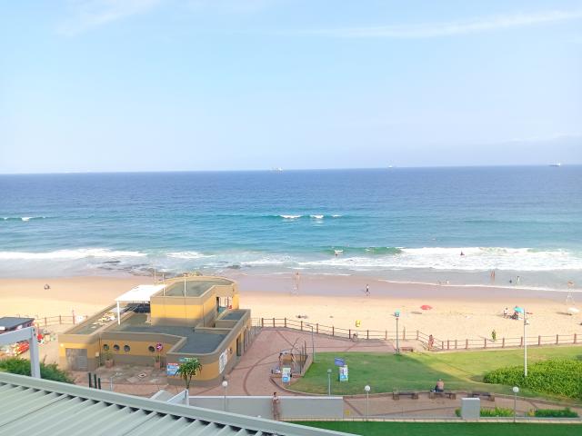 R30,000 pm 3 Bedroom Apartment To Let in Umhlanga Central