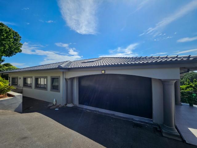 R35,000 pm 5 Bedroom House To Let in Amanzimtoti
