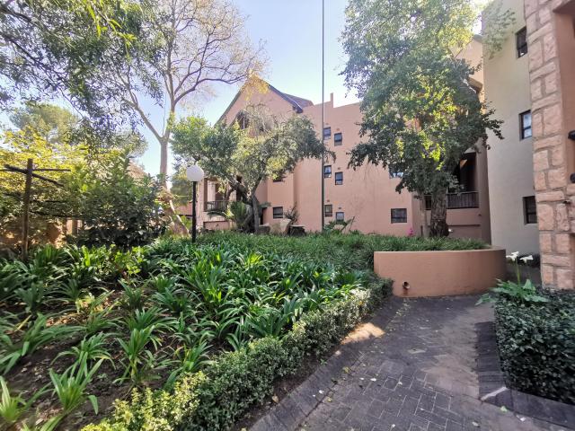 R7,500 pm 1 Bedroom Apartment To Let in Pineslopes
