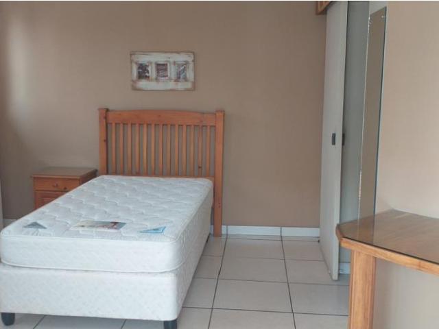 R7,500 pm 1 Bedroom Guest House To Let in Kuruman