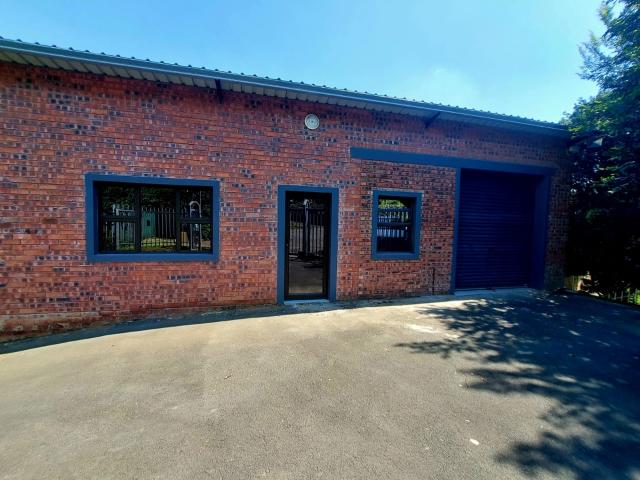 R7,500 pm 2 Bedroom Apartment To Let in Clarendon