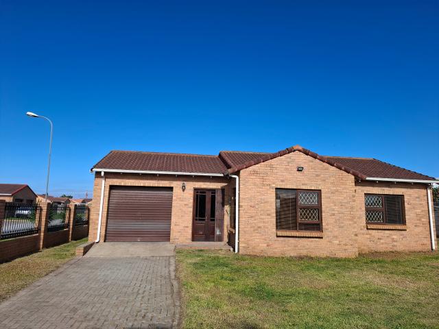 R7,800 pm 2 Bedroom House To Let in Bridgemeade