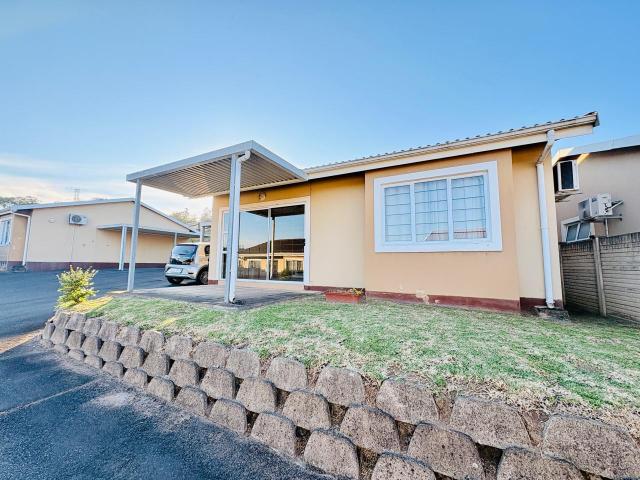 R7,800 pm 2 Bedroom Simplex To Let in Malvern