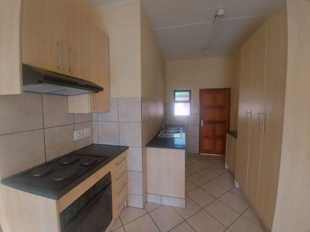 R7,200 pm 2 Bedroom Apartment To Let in Pretoria North