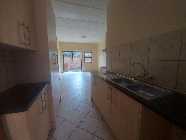 R7,200 pm 2 Bedroom Apartment To Let in Pretoria North