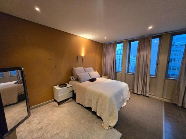 R4 500 | 0.5 Bedroom Apartment / Flat For Rent in Marshalltown, Johannesburg