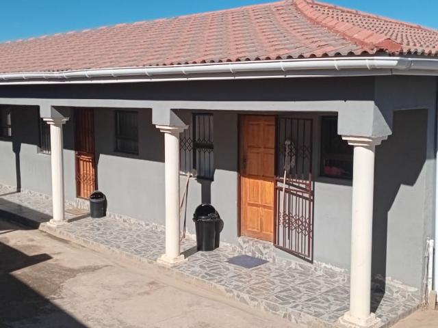 R4,500 pm 1 Bedroom Apartment To Let in Fort Gale