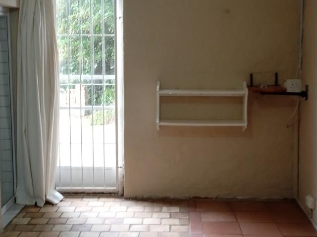 R4,500 pm 1 Bedroom Flat To Let in Hill Sixty