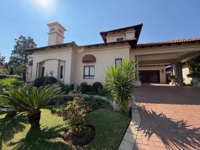 R50,000 pm 3 Bedroom Gated Estate To Let in Dainfern Ridge
