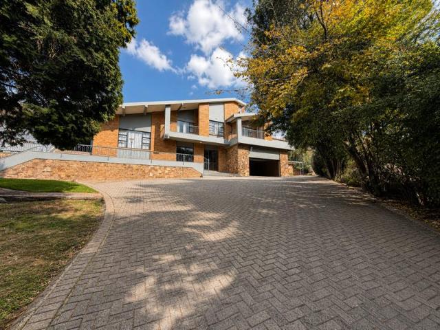 R50 000 | 4 Bedroom House For Rent in Northcliff, Johannesburg