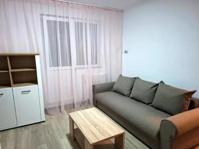 R5820: Inchiriere apartament 2 camere ND, in Podu Ros, 380