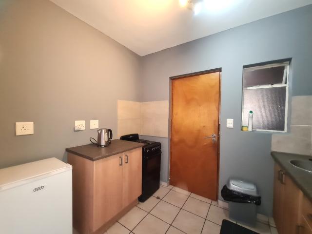 R5,700 pm 1 Bedroom Apartment To Let in Braamfontein Werf