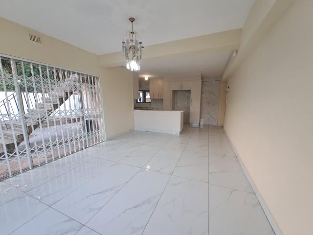 R5,810 pm 2 Bedroom Apartment To Let in Marburg