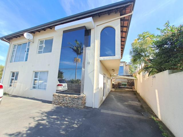 R5,810 pm 2 Bedroom Apartment To Let in Marburg